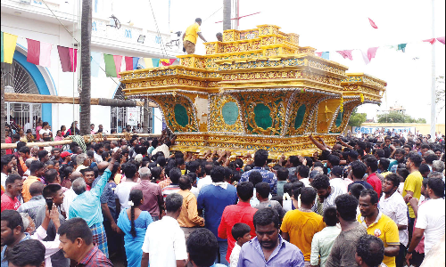 தூத்துக்குடி பனிமய மாதா ஆலயத்தில் 53 அடி உயர தங்கத்தேர் வடிவமைக்கும் பணி தொடங்கியது