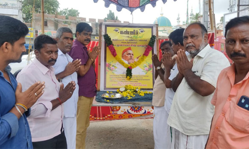 உத்திரபிரதேச முன்னாள் முதல்வர் முலாயாம் சிங் யாதவ் மறைவு- யாதவ சமூகத்தினர் அஞ்சலி