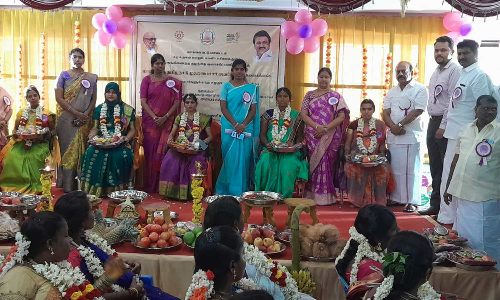 கூடுவாஞ்சேரியில் 350 கர்ப்பிணி பெண்களுக்கு சீர்வரிசைகள் வழங்கி வளைகாப்பு விழா- அமைச்சர் பங்கேற்பு