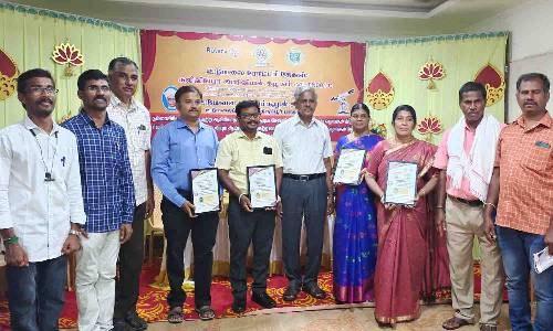 உடுமலை கலிலியோ அறிவியல் கழகம் சார்பில் ஆசிரியர்கள், சமூக சேவகர்களுக்கு விருது