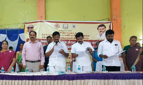 குழந்தை திருமணத்தை தடுப்போம்... அமைச்சர் முன்னிலையில் உறுதிமொழி ஏற்பு