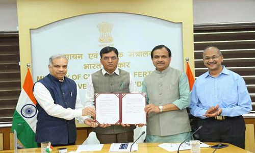 உரம் தட்டுப்பாடின்றி கிடைக்க நடவடிக்கை- ஜெர்மனி நிறுவனத்துடன் இந்திய நிறுவனம் புரிந்துணர்வு ஒப்பந்தம்