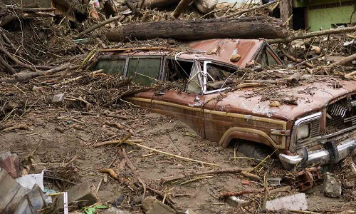 வெனிசுலா நாட்டில் நிலச்சரிவில் சிக்கி உயிரிழந்தோர் எண்ணிக்கை 43 ஆக உயர்வு