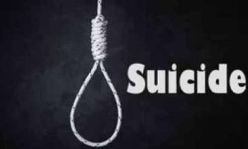 தூத்துக்குடியில் 2 வாலிபர்கள் தூக்குப்போட்டு தற்கொலை