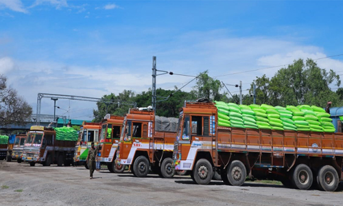 சேலம் மாவட்டத்தில் 4,374 டன் உரம் இருப்பு உள்ளது