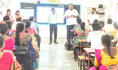 வலங்கைமானில் ஆசிரியர்களுக்கு பயிற்சி முகாம்