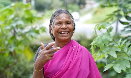 தமிழில் அறிமுகமாகும் தேசிய விருது பாடகி நஞ்சம்மா