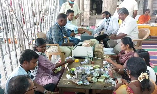 திருத்தணி முருகன் கோவிலில் ரூ.63 லட்சம் உண்டியல் வசூல்
