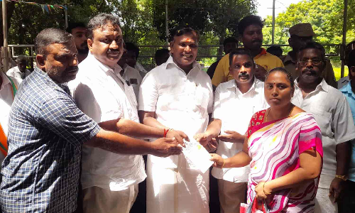 குறைகள் இருந்தால் நேரடியாக சுட்டிக் காட்டுங்கள்-அமைச்சர்