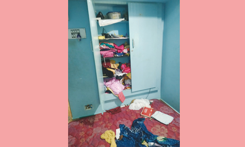 அரசு பள்ளி ஆசிரியர் வீட்டில்  கொள்ளை