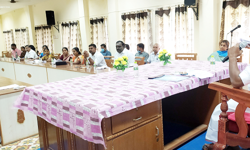 ஊரணி மற்றும் குளங்கள் தூர்வார நடவடிக்கை எடுக்கப்படும்