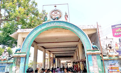 எட்டுக்குடி முருகன் கோவிலில் கிருத்திகை சிறப்பு வழிபாடு