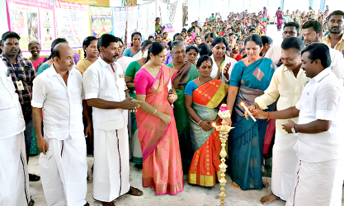 சமுதாய வளைகாப்பு விழா