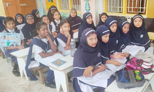 இஸ்லாமியா மெட்ரிகுலேஷன் பள்ளியில் தனித்திறன் போட்டி