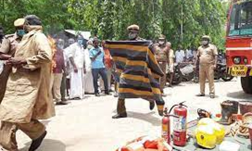 தீயணைப்பு துறையினர் பாதுகாப்பு  ஒத்திகை