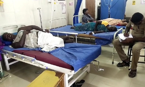 அரக்கோணம் ஐ.என்.எஸ் ராஜாளியில் குண்டு பாய்ந்து 2 பேர் படுகாயம்