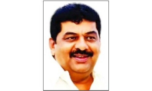 ஓசூர் மேற்கு மாவட்ட தி.மு.க. இளைஞரணி சார்பில்  இந்தி திணிப்பையும், ஒரே பொது நுழைவுத் தேர்வு திட்டத்தையும் திரும்ப பெற வலியுறுத்தி ஆர்ப்பாட்டம்   -பிரகாஷ் எம்.எல்.ஏ. தலைமையில் நடைபெறுகிறது