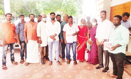 இலங்கை தமிழர்களுக்கு தரமற்ற வீடுகள் கட்டுப்படும் அவலம்