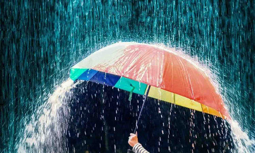 வடகிழக்கு பருவமழை -  அனைத்து பணிகளையும் விரைந்து மேற்கொள்ள மேயர் உத்தரவு