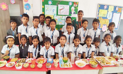 வி.எஸ்.ஆர். இன்டர்நேஷனல் பள்ளியில்  தேசிய உணவு தினம்