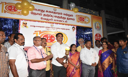 வேலூர் மாவட்டத்துக்கு கொண்டுவரப்பட்ட பொதுசுகாதார நூற்றாண்டு நினைவு ஜோதி