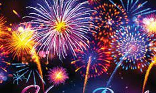 தீபாவளியையொட்டி  பொதுமக்கள் ஜவுளி எடுக்க சேலம் மாநகருக்கு படையெடுப்பு