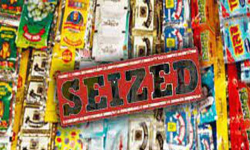 சங்கரன்கோவில் அருகே ரூ.80 ஆயிரம் மதிப்பிலான குட்கா பறிமுதல்- வாலிபர் கைது