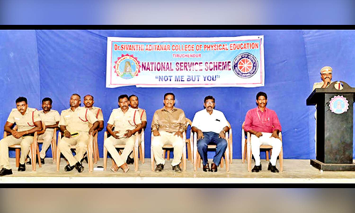 திருச்செந்தூர் டாக்டர் சிவந்தி ஆதித்தனார் உடற்கல்வியியல் கல்லூரியில்  சர்வதேச பேரிடர் அபாய குறைப்பு தினம்