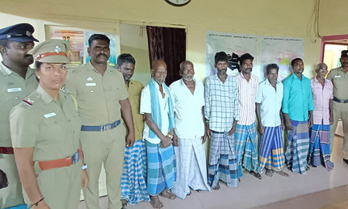 பண்ருட்டி அருகே சூதாட்ட கும்பல் பிடிபட்டது