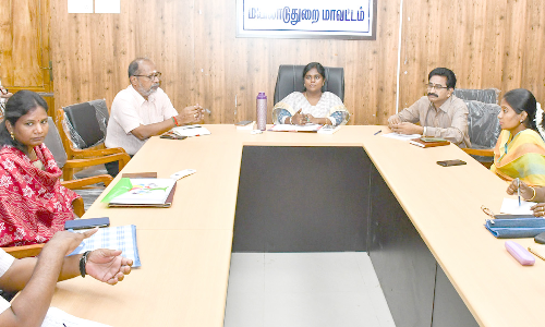 நெடுஞ்சாலைத்துறை பணி தொடர்பான ஆய்வு கூட்டம்