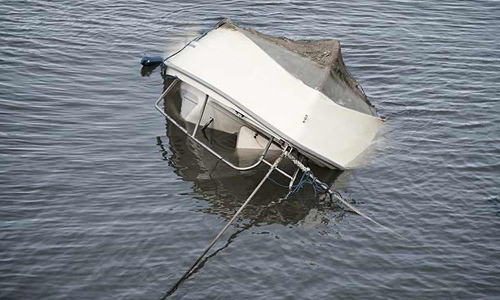 பீகாரில் படகு கவிழ்ந்து விபத்து- குழந்தைகள் உள்பட 7 பேர் பலி