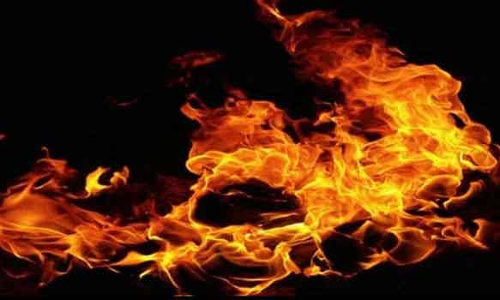 ஈரான் சிறையில் தீ விபத்து - 4 கைதிகள் உடல் கருகி பலி