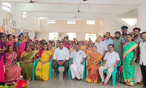 சங்கரன்கோவிலில்  சமுதாய வளைகாப்பு நிகழ்ச்சி- ராஜா எம்.எல்.ஏ., சேர்மன் உமா மகேஸ்வரி பங்கேற்பு