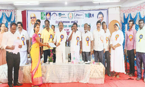 தனியார் மகளிர் கல்லூரியில் வேலைவாய்ப்பு முகாம்