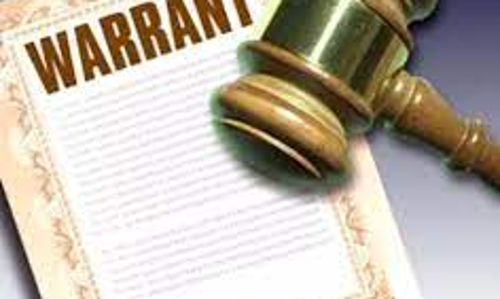 மண்டல தலைமை தபால் நிலைய அதிகாரிக்கு  பிடி வாரண்ட்