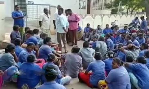 தூய்மை பணியாளர்கள்   2-வது நாளாக வேலை நிறுத்தம்