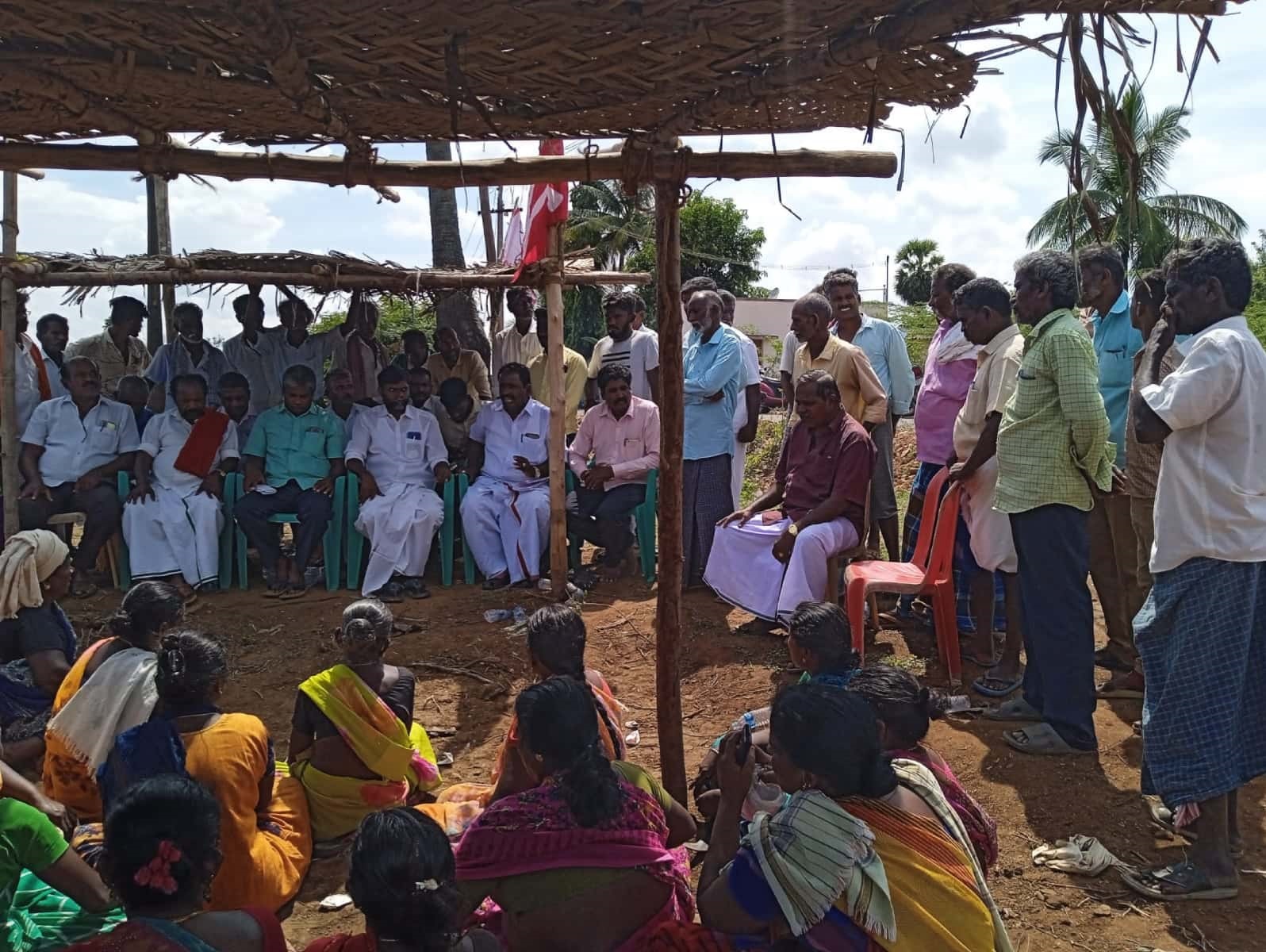 தீண்டாமை ஒழிப்பு இயக்கத்தின் சார்பில் குடியேறும் போராட்டம் தீண்டாமை ஒழிப்பு இயக்கத்தின் சார்பில் குடியேறும் போராட்டம்