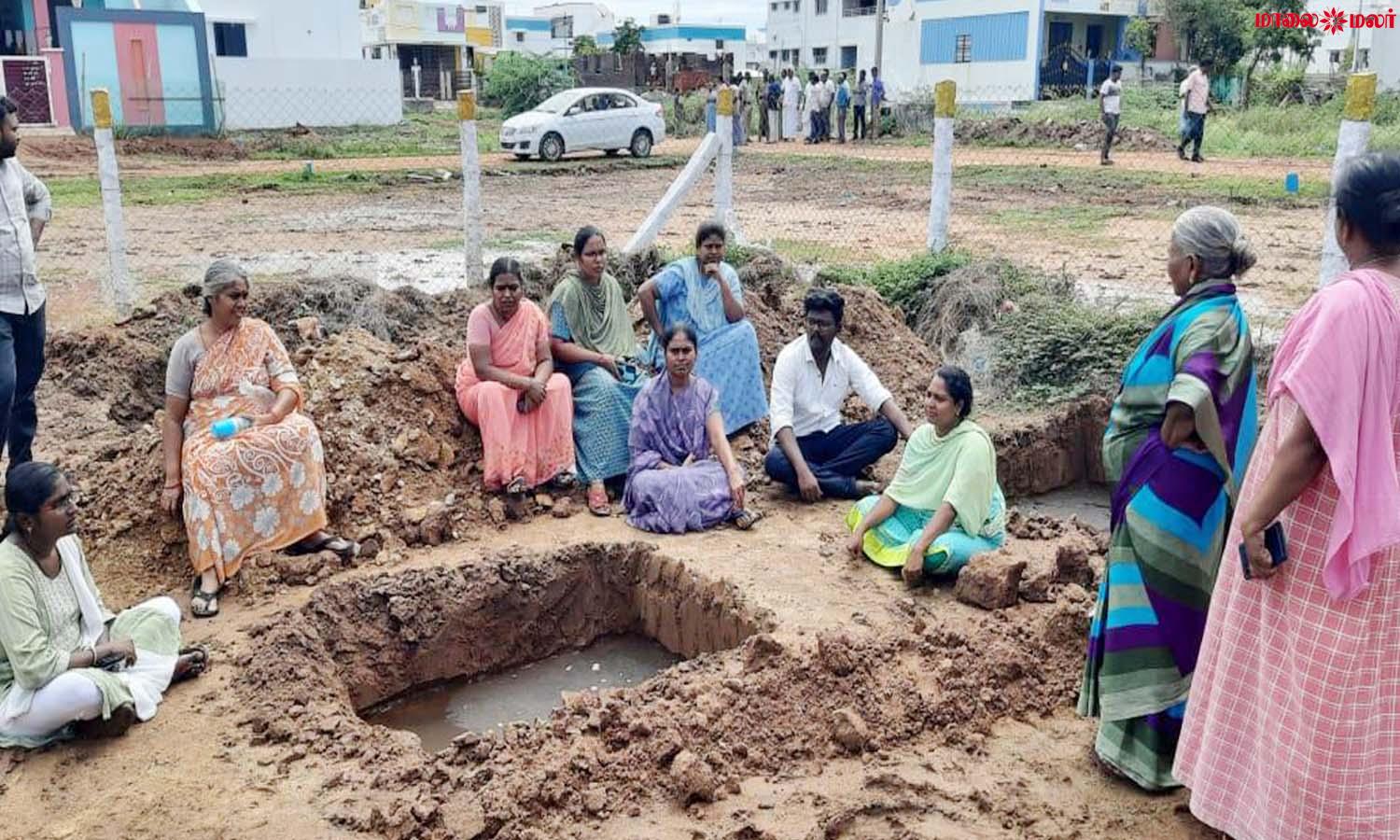 கோவில்பட்டி அருகே இலுப்பையூரணியில் அங்கன்வாடி கட்டிடம் கட்ட எதிர்ப்பு கோவில்பட்டி அருகே இலுப்பையூரணியில் அங்கன்வாடி கட்டிடம் கட்ட எதிர்ப்பு