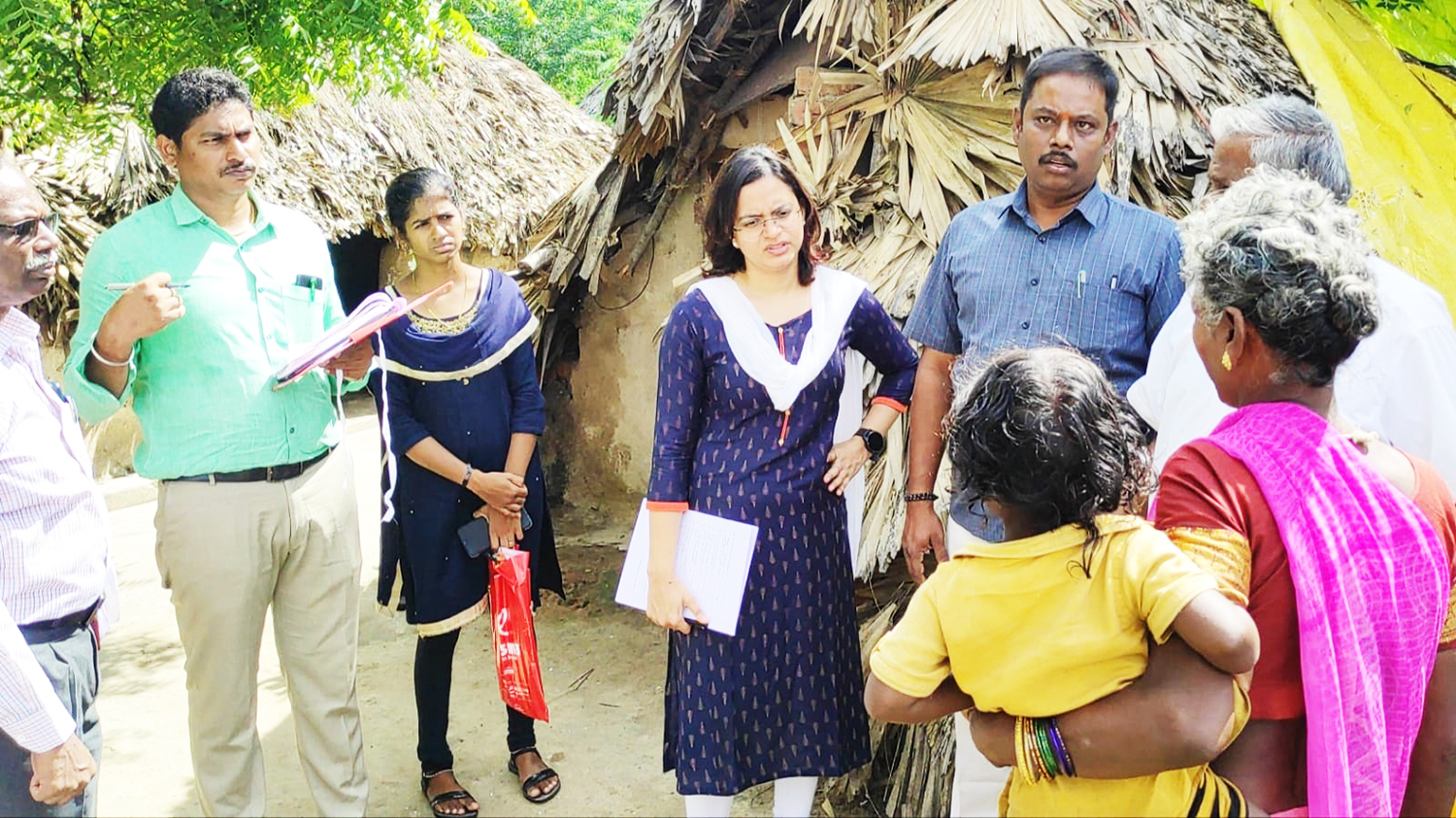 வந்தவாசி பகுதியில் அதிகாரி ஆய்வு வந்தவாசி பகுதியில் அதிகாரி ஆய்வு