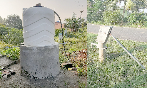 பொ.மல்லாபுரம் பேரூராட்சியில்  மின்மோட்டாரை அகற்றிவிட்டு மீண்டும் அடி பம்பு முறைக்கு மாற்றப்பட்ட ஆழ்துளை கிணறு   -குடிநீர் வசதிக்கு தவிக்கும் மக்களுக்கு அதிர்ச்சி தந்த பேரூராட்சி