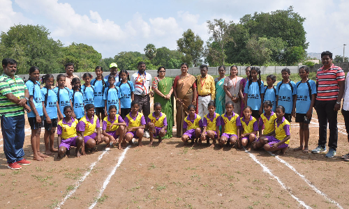 குந்தாரப்பள்ளியில்  வருவாய் மாவட்ட அளவிலான கோ-கோ போட்டி