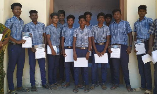 மணப்பாடு பள்ளி மாணவர்கள் சாதனை