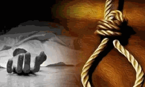 பொள்ளாச்சியில் வாலிபர் தற்கொலை