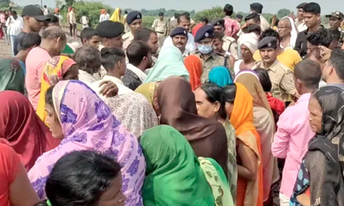 துண்டு சீட்டு வீசிய 5-ம் வகுப்பு மாணவன்- காதல் கடிதம் என நினைத்ததால் நிகழ்ந்த கொடூர கொலை