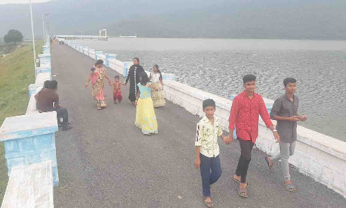 மலர் பூங்காக்கள், வனவிலங்குகள் பண்ணைகள் அமைக்கவேண்டும்:  பாப்பிரெட்டிப்பட்டி வாணியார் நீர்த்தேக்கம் சுற்றுலாத்தலமாக மாறுமா?  -பொதுமக்கள் எதிர்பார்ப்பு