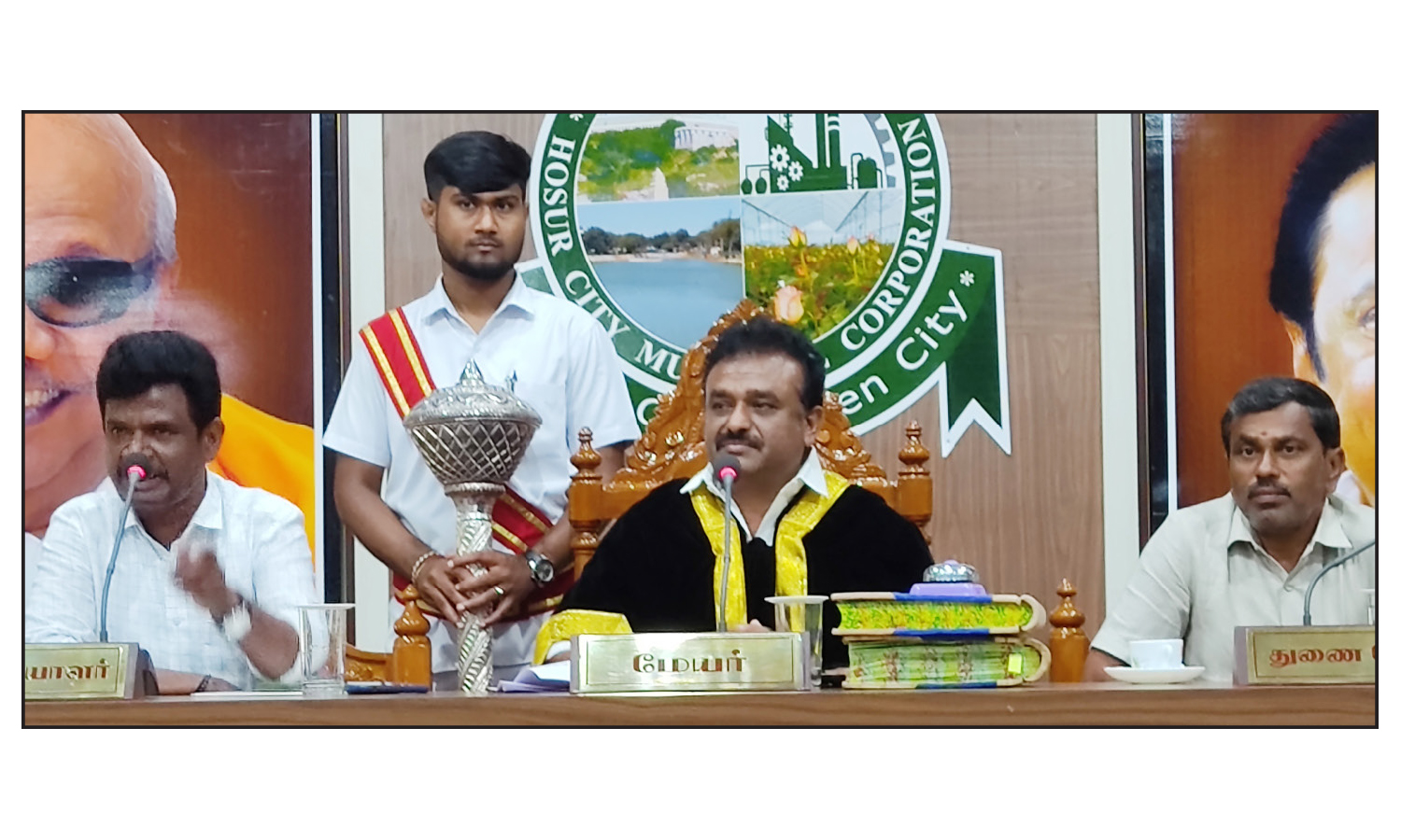 ஓசூர் மாநகராட்சி பள்ளிகளின் வளர்ச்சிப் பணிகளுக்காக ரூ.4 கோடி ஒதுக்கீடு -மேயர் சத்யா தகவல் ஓசூர் மாநகராட்சி பள்ளிகளின் வளர்ச்சிப் பணிகளுக்காக ரூ.4 கோடி ஒதுக்கீடு -மேயர் சத்யா தகவல்