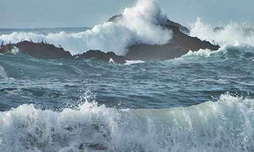 மாமல்லபுரத்தில் இன்று கடல் சீற்றம்- மீனவர்கள் கடலுக்கு செல்லவில்லை