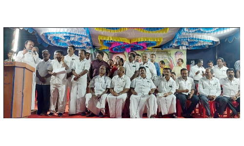 இரும்பு கோட்டையாக விளங்கும்  அ.தி.மு.க.வை யாராலும் அழிக்க முடியாது  -ஓசூர் பொதுக்கூட்டத்தில் தம்பிதுரை எம்.பி. பேச்சு