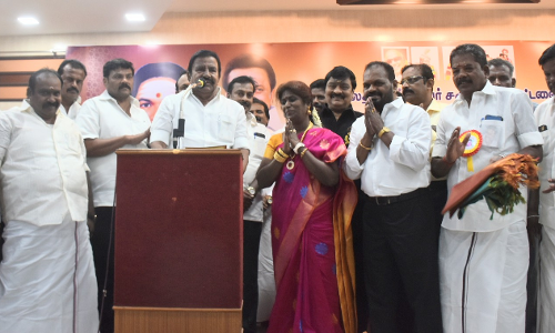 முக்குலத்தோர் சமூக அறக்கட்டளையின் தேவர் ஜெயந்தி விழாவில் நலத்திட்ட உதவிகள் - அமைச்சர் கே.என். நேரு வழங்கினார்