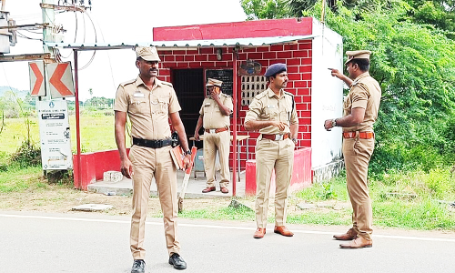 சோளிங்கர் சோதனை சாவடிகளில் டி.எஸ்.பி. ஆய்வு